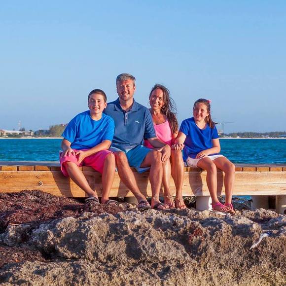 Meet your Posher, Jenn - Picture 1 of 1